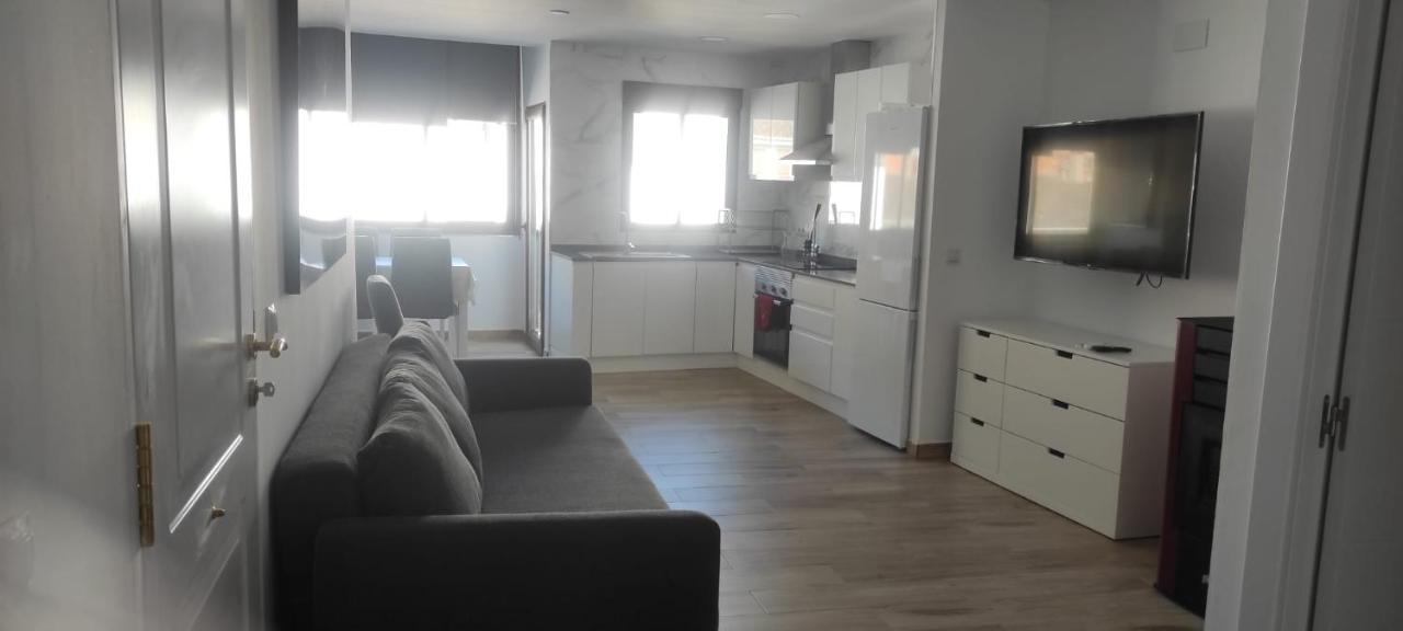 Muy Centrico La Plaza Apartment Chulilla Exterior foto