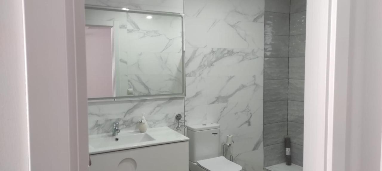 Muy Centrico La Plaza Apartment Chulilla Exterior foto