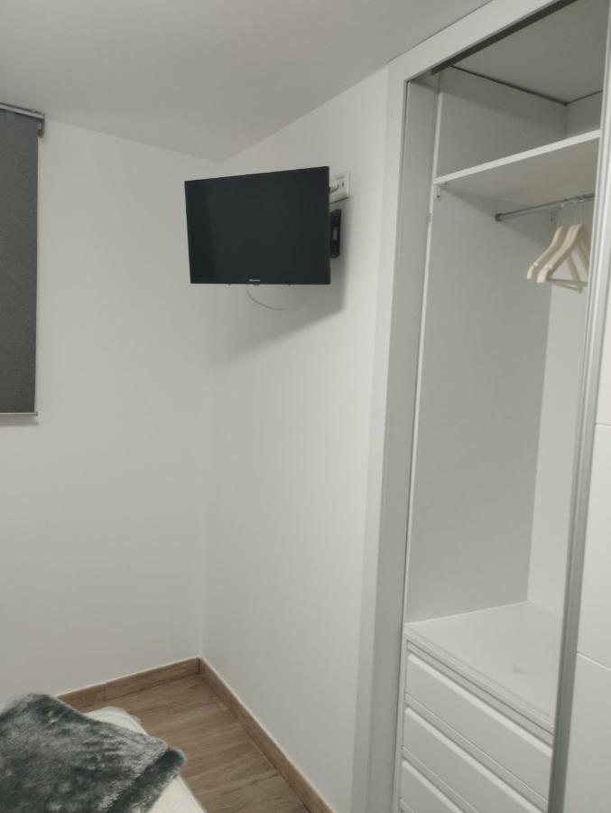 Muy Centrico La Plaza Apartment Chulilla Exterior foto